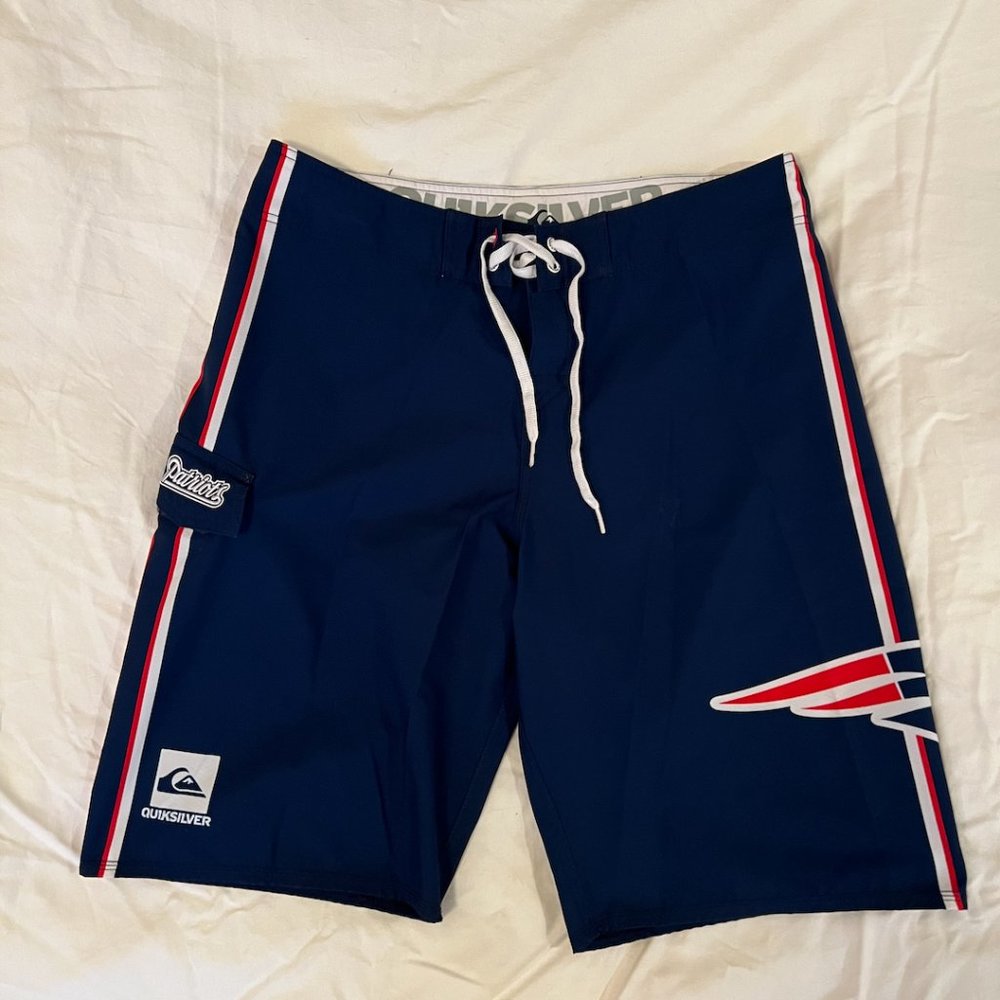 Quicksilver Men's NFL New England Patriots Swim Trunks Board Shorts Bathing Suit
